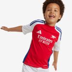 Kit Maillot Arsenal Domicile 24/25 Enfant Kit Maillot Arsenal Domicile 24/25 Enfant