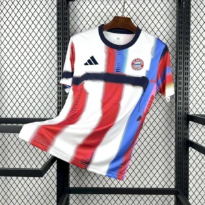 Maillot Bayern Munich Avant-Match 2025/2026 — devant Maillot Bayern Munich Avant-Match 2025/2026 — devant