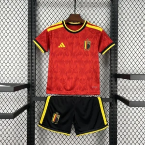 Kit Enfant Belgique Rouge et Jaune 2026/2027 — devant Kit Enfant Belgique Rouge et Jaune 2026/2027 — devant