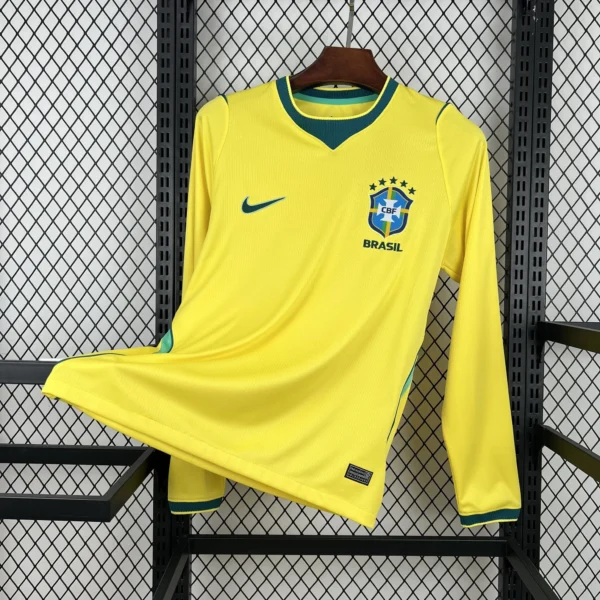 Maillot Brésil Domicile 2026/2027 Manches Longues — devant Maillot Brésil Domicile 2026/2027 Manches Longues — devant