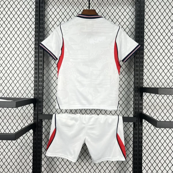 Kit Enfant Angleterre 2026/2027 — dos