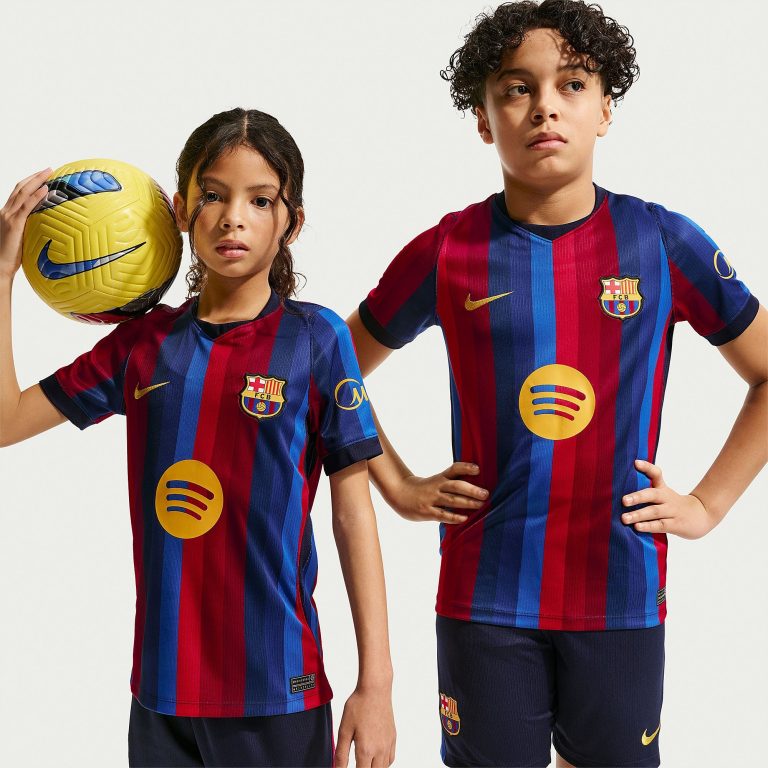 Kit Maillot FC Barcelone Domicile 2026/27 — Enfant