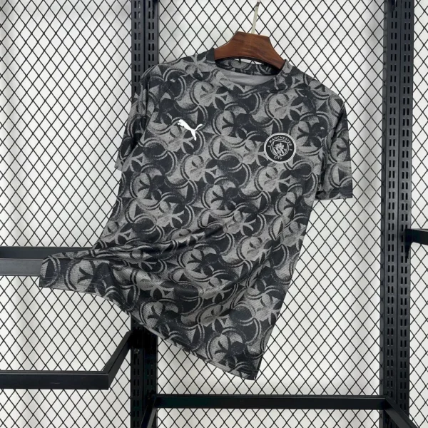 Maillot Manchester City Avant-Match Gris 2025/2026 — devant Maillot Manchester City Avant-Match Gris 2025/2026 — devant