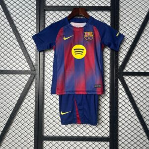 Kit Enfant FC Barcelone Bleu et Grenat 2025/2026 — devant