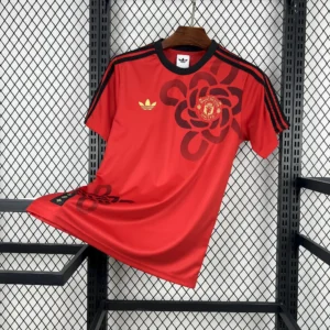 Maillot Manchester United CULTURAL STORY 2026/2027 — devant Maillot Manchester United CULTURAL STORY 2026/2027 — devant
