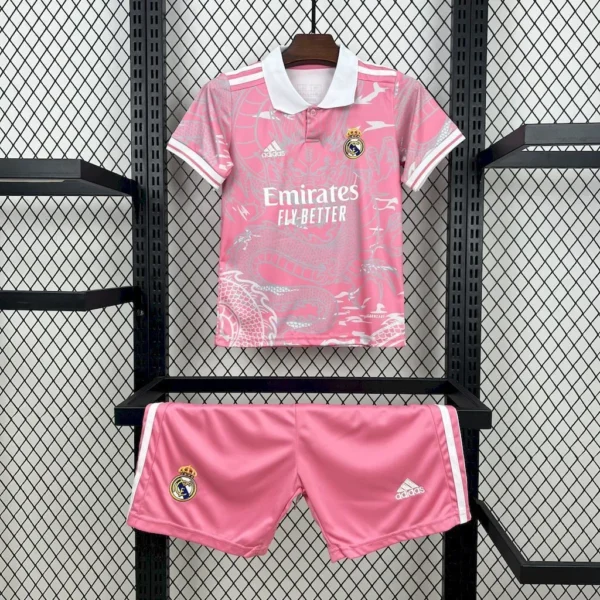 Kit Enfant Real Madrid Rose 2025/2026 — devant