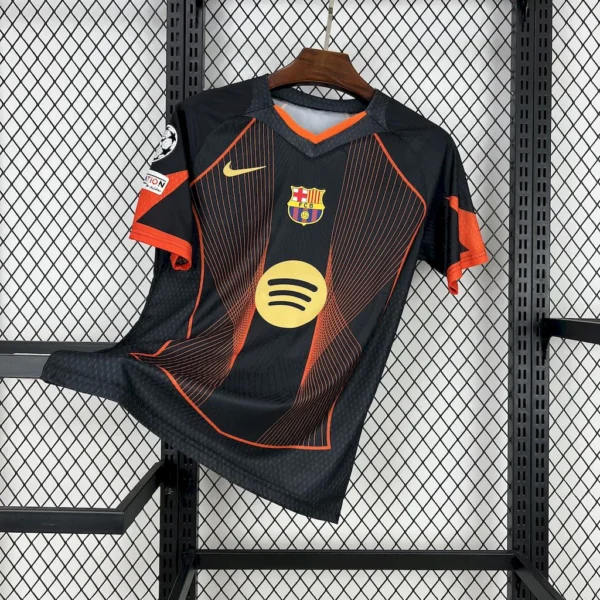 Maillot FC Barcelone Concept Orange et Noir 2025/2026 — devant Maillot FC Barcelone Concept Orange et Noir 2025/2026 — devant