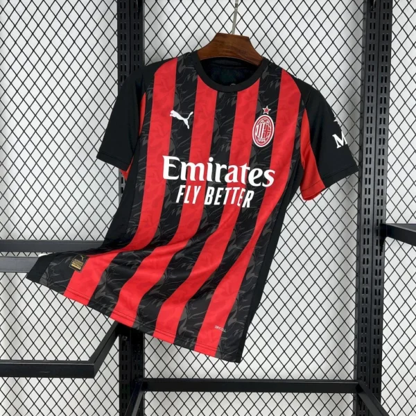 Maillot AC Milan Domicile 2025/2026 — devant Maillot AC Milan Domicile 2025/2026 — devant
