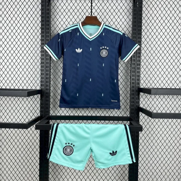 Kit Enfant Allemagne 2026/2027 — devant Kit Enfant Allemagne 2026/2027 — devant