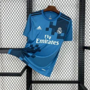 Maillot Real Madrid Retro 2017/2018 — devant Maillot Real Madrid Retro 2017/2018 — devant