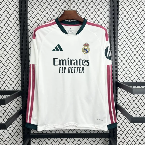 Maillot Real Madrid Domicile 2026/2027 Manches Longues — devant Maillot Real Madrid Domicile 2026/2027 Manches Longues — devant
