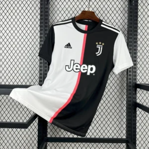 Maillot Juventus Retro Domicile 2019/2020 — devant Maillot Juventus Retro Domicile 2019/2020 — devant