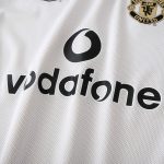 Maillot Manchester United Rétro Édition 100 ans 01/02 Maillot Manchester United Rétro Édition 100 ans 01/02