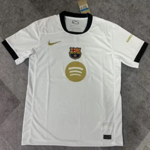 Maillot FC Barcelone Concept Blanc et Doré 2025/2026 — devant Maillot FC Barcelone Concept Blanc et Doré 2025/2026 — devant