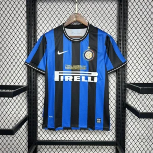 Maillot Inter Milan Retro 2009/2010 — devant Maillot Inter Milan Retro 2009/2010 — devant