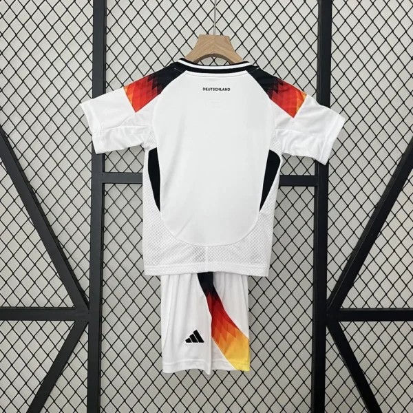 Kit Enfant Allemagne 2024/2025 — dos Kit Enfant Allemagne 2024/2025 — dos