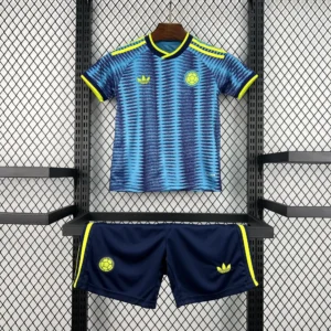Kit Enfant Colombie Bleu Ciel 2026/2027 — devant Kit Enfant Colombie Bleu Ciel 2026/2027 — devant