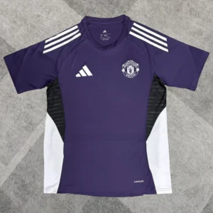 Maillot Manchester United Avant-Match Violet 2025/2026 — devant Maillot Manchester United Avant-Match Violet 2025/2026 — devant