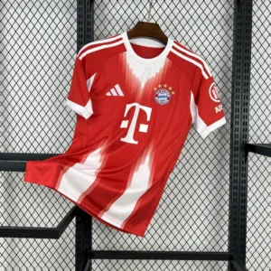 Maillot Bayern Munich Domicile 2025/2026 — devant Maillot Bayern Munich Domicile 2025/2026 — devant