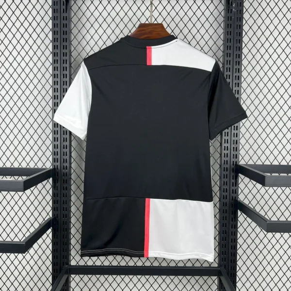 Maillot Juventus Retro Domicile 2019/2020 — dos Maillot Juventus Retro Domicile 2019/2020 — dos