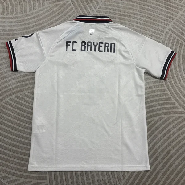 Maillot Bayern Munich Extérieur 2026/2027 — dos