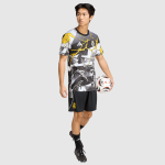 Maillot Real Madrid Avant-match Édition Spéciale – x Marvel