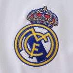 Kit Maillot Real Madrid Domicile 25/26 Enfant Kit Maillot Real Madrid Domicile 2025/26 — Enfant