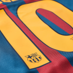 Maillot FC Barcelone Rétro Domicile 2005/06 — Manches longues