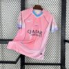 Maillot PSG Concept Rose et Bleu 2025/2026 — devant Maillot PSG Concept Rose et Bleu 2025/2026 — devant