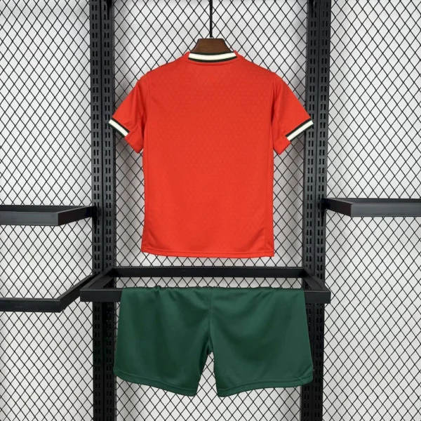 Kit Enfant Portugal Rouge et Vert 2025/2026 — dos Kit Enfant Portugal Rouge et Vert 2025/2026 — dos