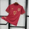Maillot Bayern Munich 125 ans Rouge 2025/2026 — devant Maillot Bayern Munich 125 ans Rouge 2025/2026 — devant