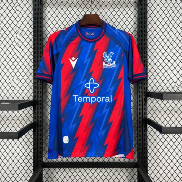 Maillot Crystal Palace Domicile 2026/2027 — devant Maillot Crystal Palace Domicile 2026/2027 — devant