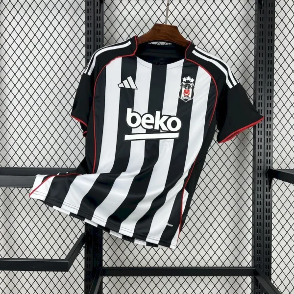 Maillot Besiktas Extérieur 2025/2026 — devant Maillot Besiktas Extérieur 2025/2026 — devant