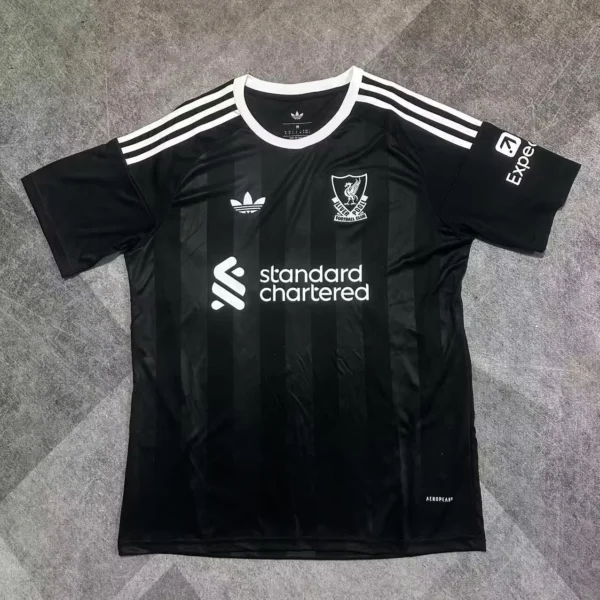 Maillot Liverpool Gardien 2025/2026 — devant Maillot Liverpool Gardien 2025/2026 — devant