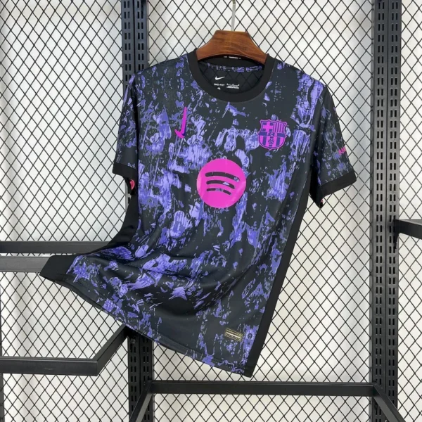 Maillot FC Barcelone Concept Camouflage Violet 2025/2026 — devant
