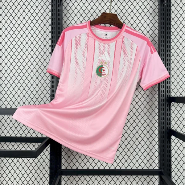 Maillot Algérie Concept Rose 2026/2027 — devant
