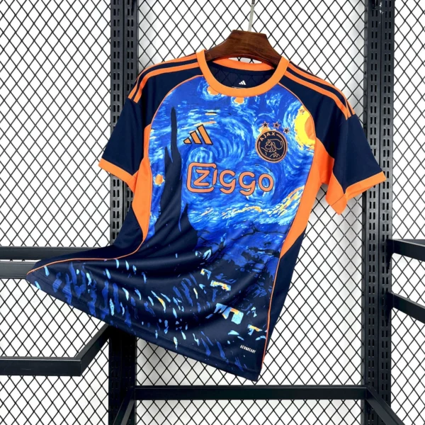 Maillot Ajax Amsterdam Concept Bleu et Orange 2025/2026 — devant Maillot Ajax Amsterdam Concept Bleu et Orange 2025/2026 — devant