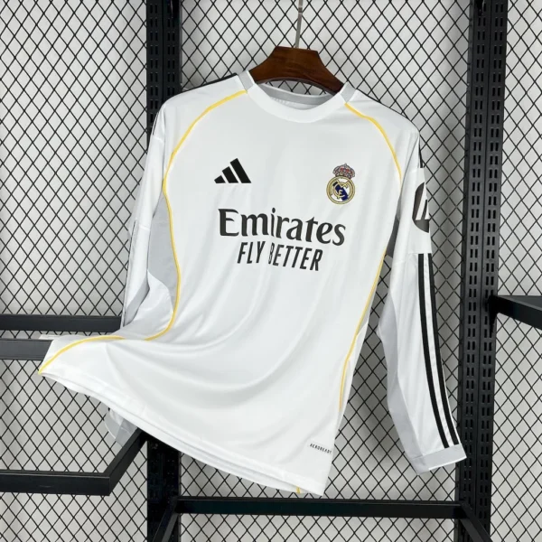 Maillot Real Madrid Domicile 2025/2026 Manches Longues — devant Maillot Real Madrid Domicile 2025/2026 Manches Longues — devant