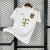 Maillot Bayern Munich 125 ans Blanc 2025/2026 — devant