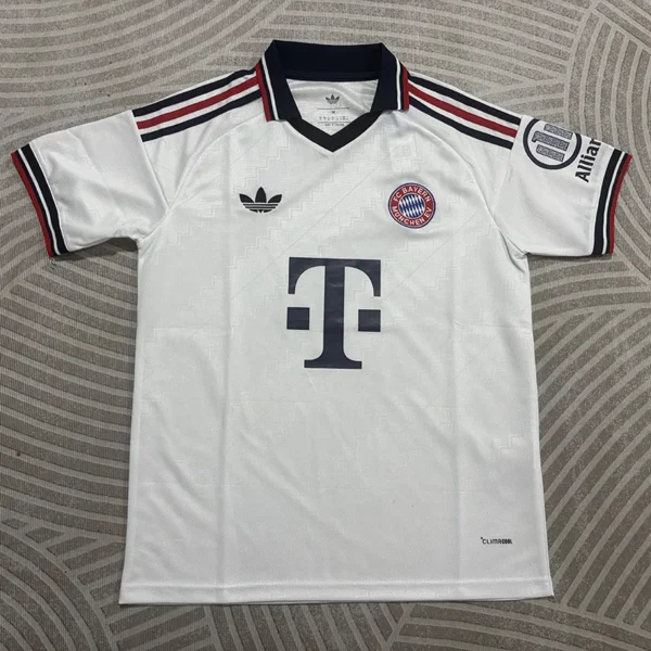 Maillot Bayern Munich Extérieur 2026/2027 — devant