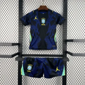 Kit Enfant Brésil Bleu Marine 2026/2027 — devant Kit Enfant Brésil Bleu Marine 2026/2027 — devant