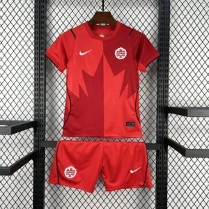 Kit Enfant Canada Rouge 2026/2027 — devant Kit Enfant Canada Rouge 2026/2027 — devant