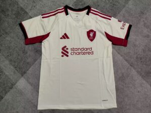 Maillot Liverpool Extérieur 2025/2026 — devant Maillot Liverpool Extérieur 2025/2026 — devant