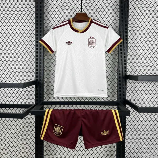 Kit Enfant Espagne 2 Étoiles Blanc 2026/2027 — devant