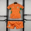 Kit Enfant Côte d’Ivoire Orange 2026/2027 — devant Kit Enfant Côte d’Ivoire Orange 2026/2027 — devant