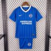 Kit Enfant Brighton Domicile 2026/2027 — devant Kit Enfant Brighton Domicile 2026/2027 — devant