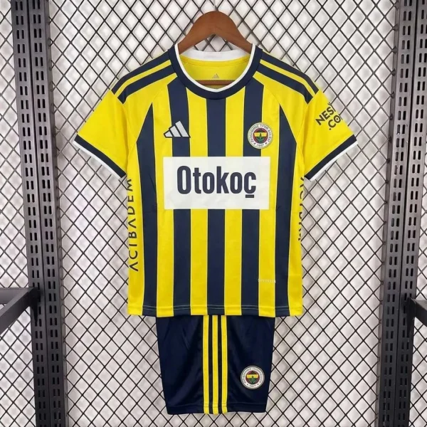 Kit Enfant Fenerbahce Domicile 2026/2027 — devant Kit Enfant Fenerbahce Domicile 2026/2027 — devant