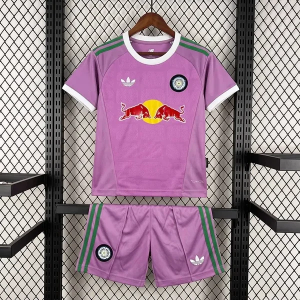 Kit Enfant Leeds United Gardien Rose 2026/2027 — devant Kit Enfant Leeds United Gardien Rose 2026/2027 — devant