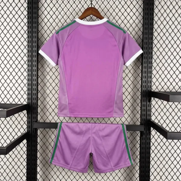 Kit Enfant Leeds United Gardien Rose 2026/2027 — dos Kit Enfant Leeds United Gardien Rose 2026/2027 — dos