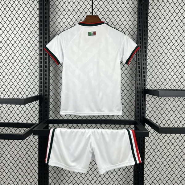 Kit Enfant Mexique Extérieur 2026/2027 — dos Kit Enfant Mexique Extérieur 2026/2027 — dos